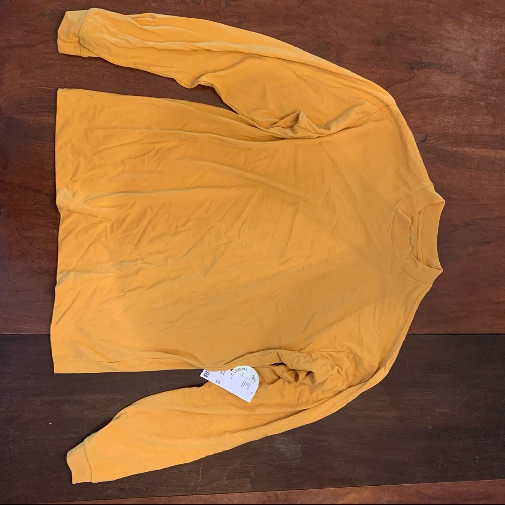 Men’s Urban Outfitters Mock Neck Long sleeve NWT
